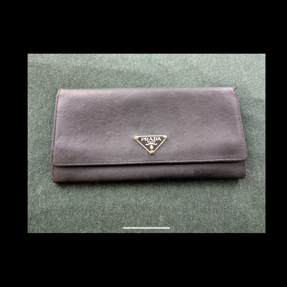 *SOLD* Prada Black Women's Wallet
